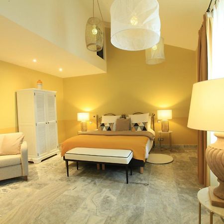 Chambres D' Hotes Les Ormes Saint-Rémy-de-Provence Dış mekan fotoğraf