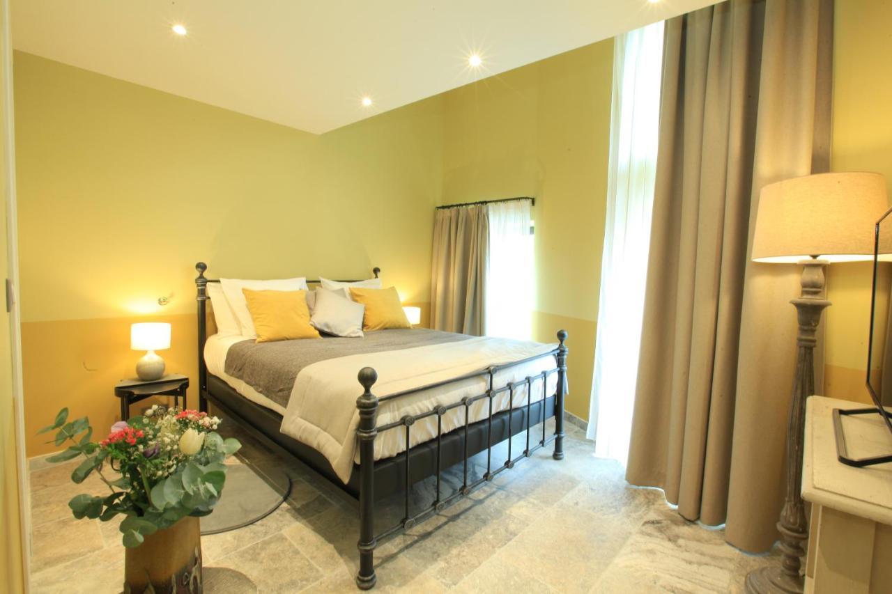 Chambres D' Hotes Les Ormes Saint-Rémy-de-Provence Dış mekan fotoğraf